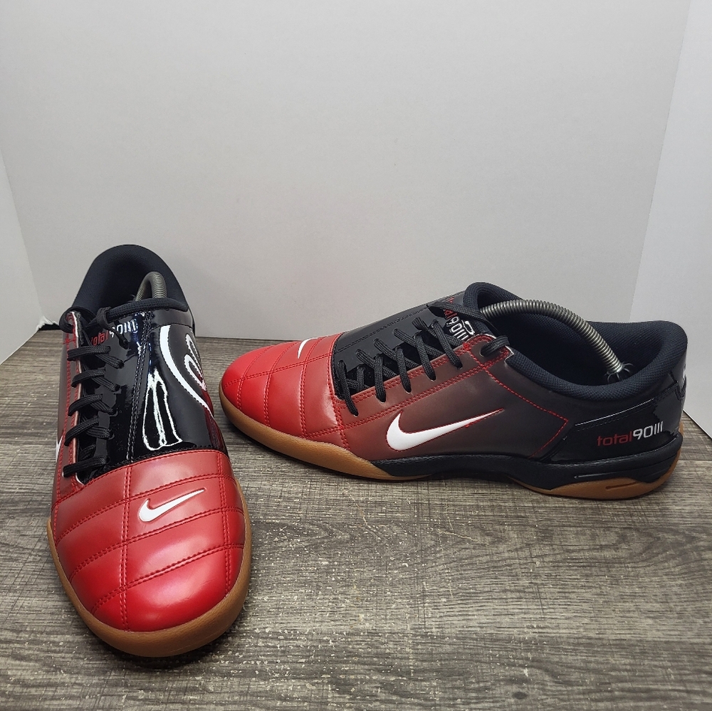 Nike Total 90 3 Bred Men's Size 12 Red & Black Sports Sneaker IH2230-001 New
